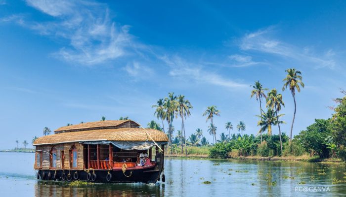 Cochin, Alleppey, Varkala, & Kovalam Tour